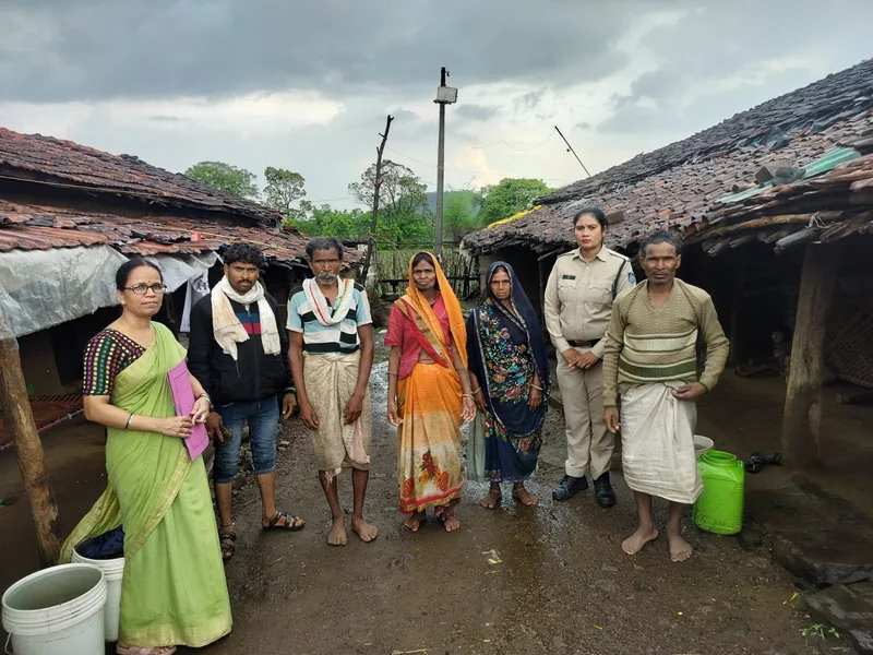 वन स्टॉप सेंटर (सखी) धार पर काउंसलिंग के बाद गिले-शिकवे भुलाकर साथ लोटे पति-पत्नि और एक भुली भटकी महिला को…