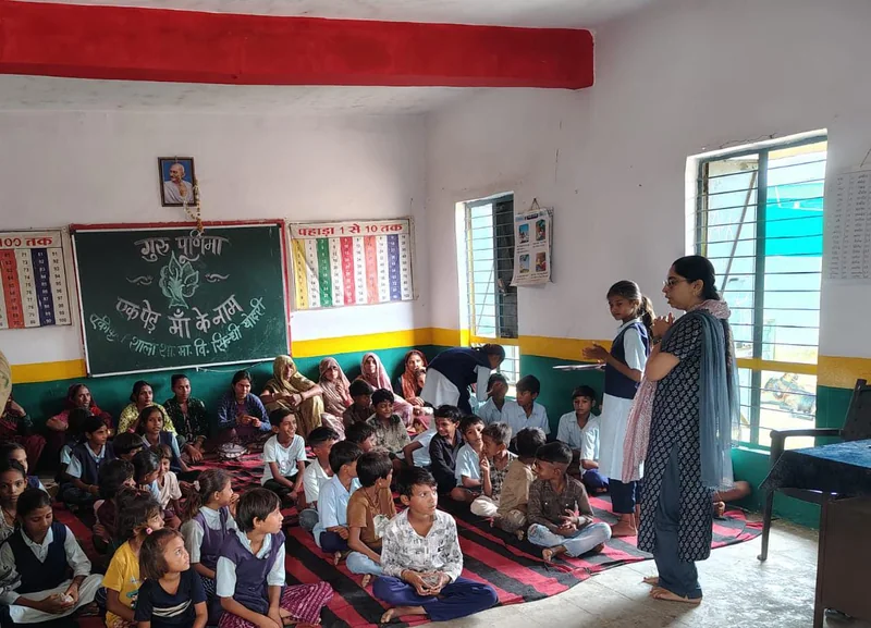 अनोखा गुरु पूर्णिमा प्रथम गुरु माता का किया सम्मान
